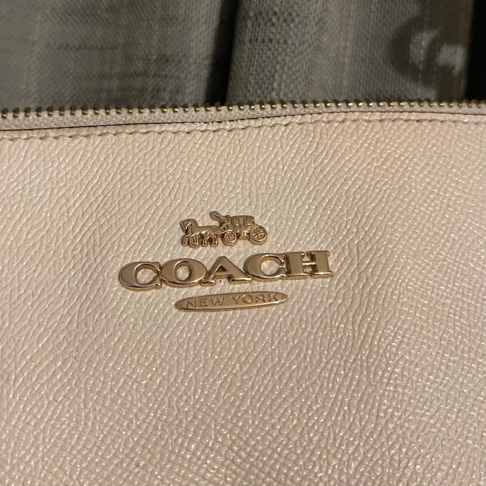 Coach Ava Beige/Shimmer Leather Vintage Tote Bag - Picture 2 of 16